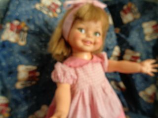 Vintage Adorable Giggles Doll - 1966 love the dimples 3