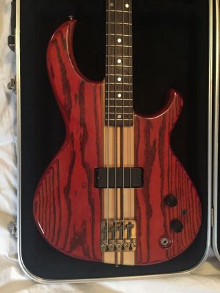 Aria Pro Ii Sb - 700 Bass Guitar With Hard Shell Case Japanese.  Rare Find