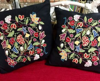 2 Pottery Barn Rare Floral Fiesta Embroidered Pillow Covers 17x17 Black