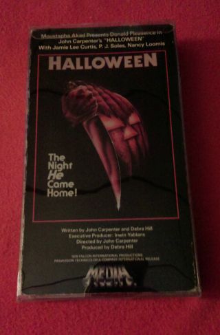 Halloween (vhs) Slasher,  Horror,  Media Release.  Rare Find Halloween Special