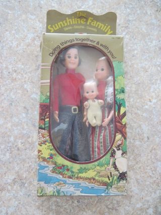 Vintage 1973 Mattel Sunshine Family Dolls Steve Stephie Sweets Box