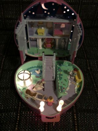 Vintage 1992 Polly Pocket Pink Heart Starlight Castle Lights Up Complete Set 2