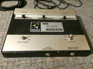 Ring Modulator (maestro Rm - 1a) With Pedal - In Order - - Very Rare