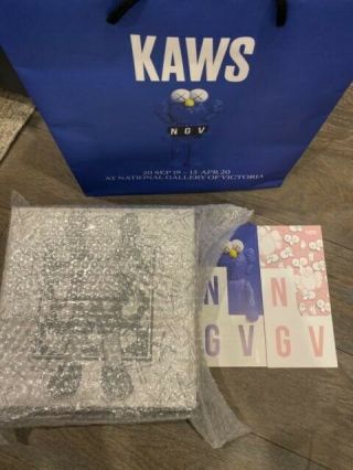 KAWS Ceramic Plate Set Of 4 (NGV Limited Edition Grey) Companion He Eats Alone 2