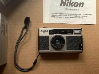 RARE Camera Nikon 35ti 35mm F/2.  8 Point & Shoot Film,  Japan,  Design 3