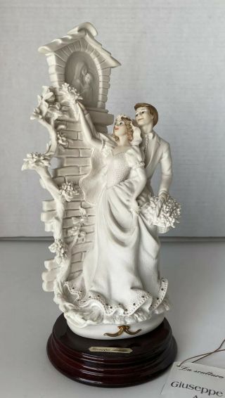 Rare Giuseppe Armani Florence Figurine Statue Italy Wedding Couple With Modonna