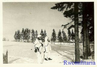 RARE Wehrmacht Troops in Snow Camo w/ MP - 40 Sub MG on Winter Patrol; Russia 2