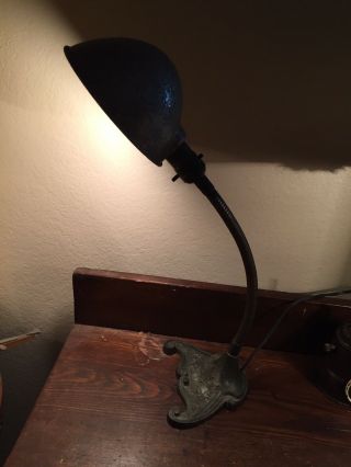 Antique Greist Mfg Co Industrial Style Bankers Studen Table Desk Goose Neck Lamp