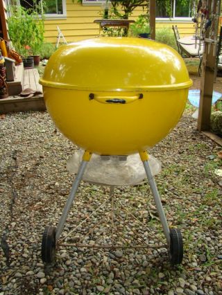 Vintage Weber Kettle Grill Rare Yellow 22.  5 " Bbq