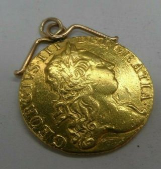 Rare George Lll 1773 - - - 22ct Gold Guinea Coin