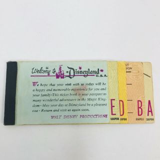 Vintage Disneyland Ticket Book Walt Disney Productions 734 Globe Tickets Rare