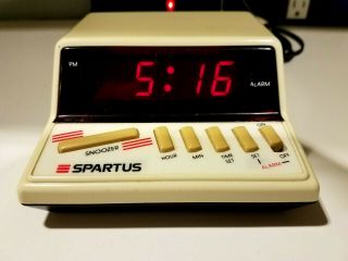 Vintage Spartus Beige Alarm Clock