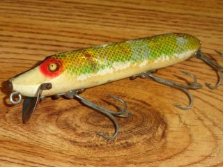 Vintage Fishing Lure Wooden Heddon Vamp 7500 Perch Scale Glass Eyes C.  1940 