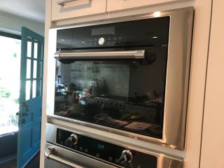 Rarely Thermador 24 " Steam Oven With Trim - To Sell