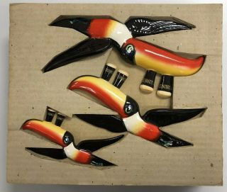 Rare Boxed Carlton Ware Guinness Flying Toucan Set -