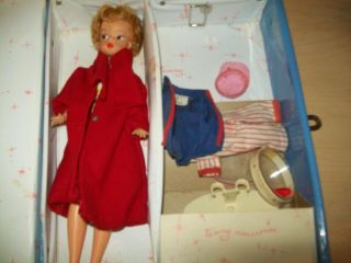 Vintage Tammy Doll In Case With Cloths By Ideal