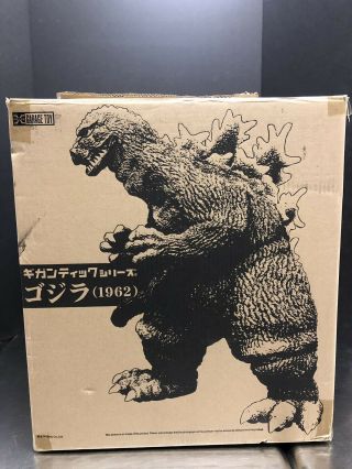 X - Plus Garage Toy Gigantic Godzilla Toho 1962 Version Em4142