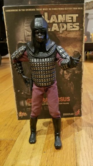Hot Toys Mms87 Planet Of The Apes General Ursus 1/6 Scale Figure.