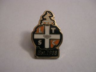 Rare Old Luton Town Football Supporters Club (7) Enamel Press Pin Badge