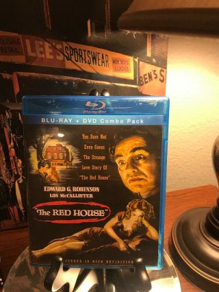 The Red House - Blu - Ray,  Dvd Combo.  Strange Love Story Of The Red House.  Rare