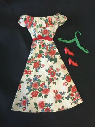 Vintage 1976 Mattel Best Buy Barbie Doll 9160 Floral Dress Outfit
