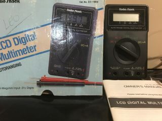 LCD digital multimeter Auto Ranging Radio Shack 22 - 166B Vintage Box 2