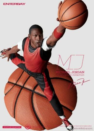 Enterbay 1/6 Mj Real Color Edition Michael Jordan Statue Collectible Figure