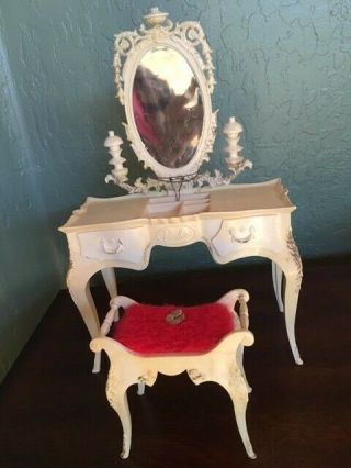 Vintage Barbie Suzy Goose Furniture Vanity With Mirror & Bench.  Top Is Broken.