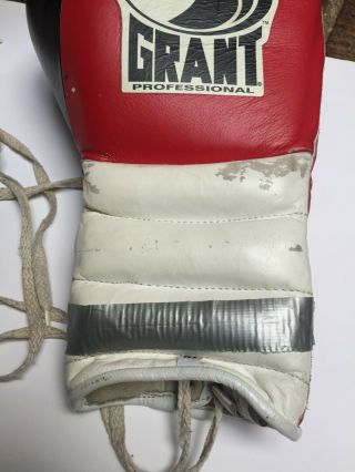 Vintage Grant Boxing Gloves 16oz Autographed Rare 2
