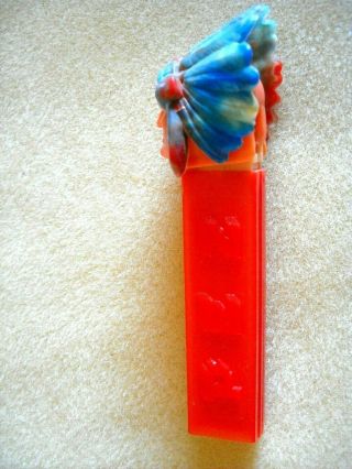 Pez native american chief With marbeled head dress - VERY RARE 2