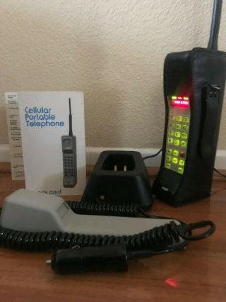 Vintage Rare Motorola Dynatac 8100L Thick Brick Cell Phone Cellular Mobile Old 3