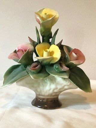 Collectible Vintage Antique Estate Italian Nuova Capodimonte Medium Flower Vase