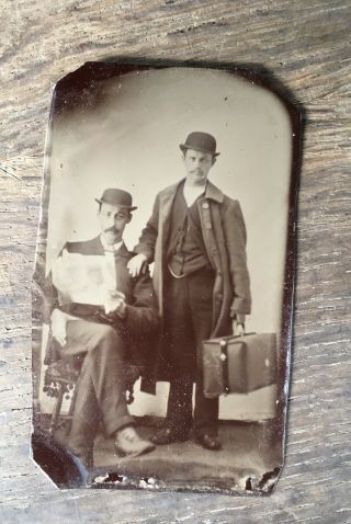 ANTIQUE AMERICAN Two Gentleman On Holds Suitcase Portrait TINTYPE PHOTO 2