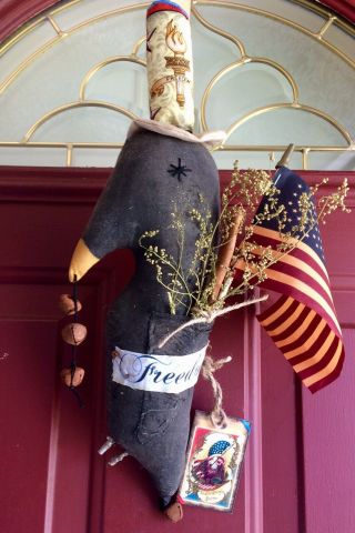 Primitive Crow Folk Art Doll Patriotic Americana Usa Hanging Grungy