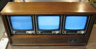 Vintage Sony Tv - 311r Triple Black & White Tv Console Rare Item
