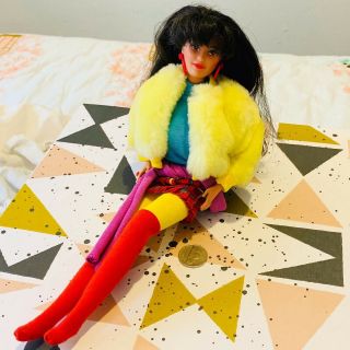 Vtg 1990 United Colors Of Benetton Kira Barbie Colorful