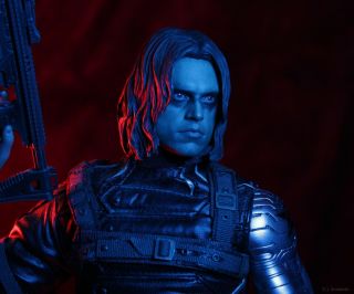 Hot Toys Mms241 Captain America Winter Soldier 1/6 Scale Figure Bucky Barnes