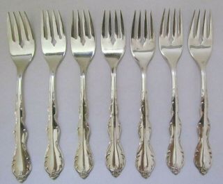 Seven 6 - 1/4 " Salad Forks Wm Rogers Extra Plate Silverplate Camelot / Melody
