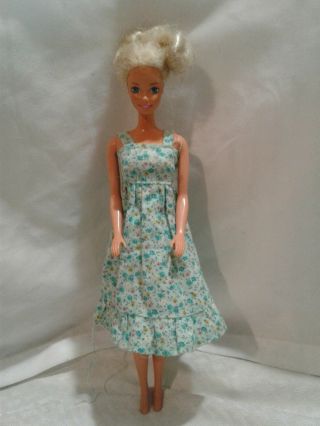 Vintage Mattel 1966 Barbie Doll Green Floral Dress