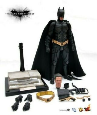 Never Opened Hot Toys Dx12 Batman 1/6 Scale Dark Knight Rises