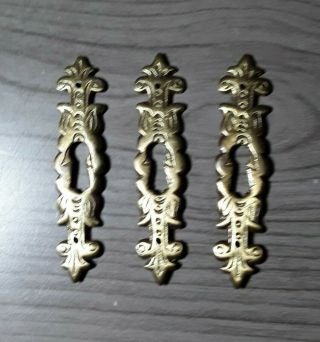 Antique Skeleton Key Holes 3 Each Small Door Or Box Plates Steampunk Decoration