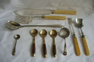 Vintage Art Deco Walker & Hall Silver Plated Fish Servers Plus Other Items.