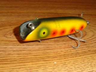Vintage Fishing Lure Wooden South Bend Bass Oreno 973 (y2) Yellow Red Green Spot