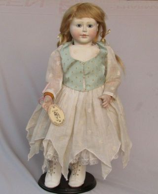 Lynne & Michael Roche Wood Body Alice Doll No.  55 1987 Rare One Lovely