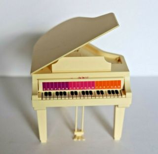 Vintage 1981 Mattel Toys Barbie Electric Grand Piano No.  5085