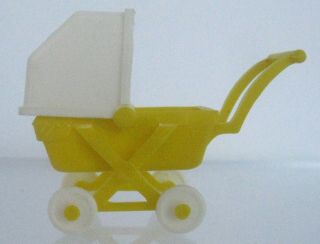Vintage Mattel Liddle Kiddles Florence Niddle Baby Carriage Yellow & White