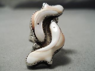VERY RARE WHITE CORAL DOLPHINS VINTAGE NAVAJO STERLING SILVER RING 2