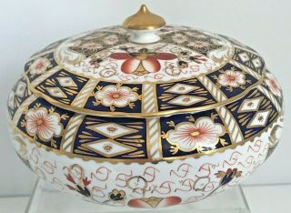 Rare Royal Crown Derby 2451 Or Traditional Imari Covered Round Box - Date 1910