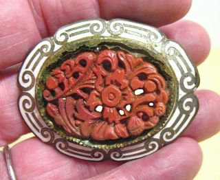 Antique Chinese Export Carved Cinnabar Enamel On Gold Metal Pin Brooch