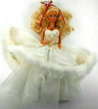 Barbie Doll 1989 Happy Holidays Special Edition White Faux Fur Dress All Jewelry